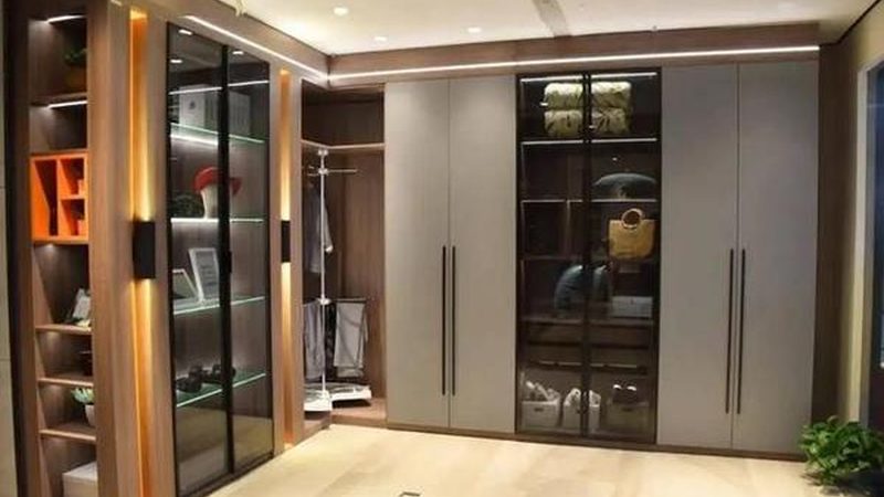 在定制家具加盟的报价单中，有几个关键信息是业主们需要关注的：